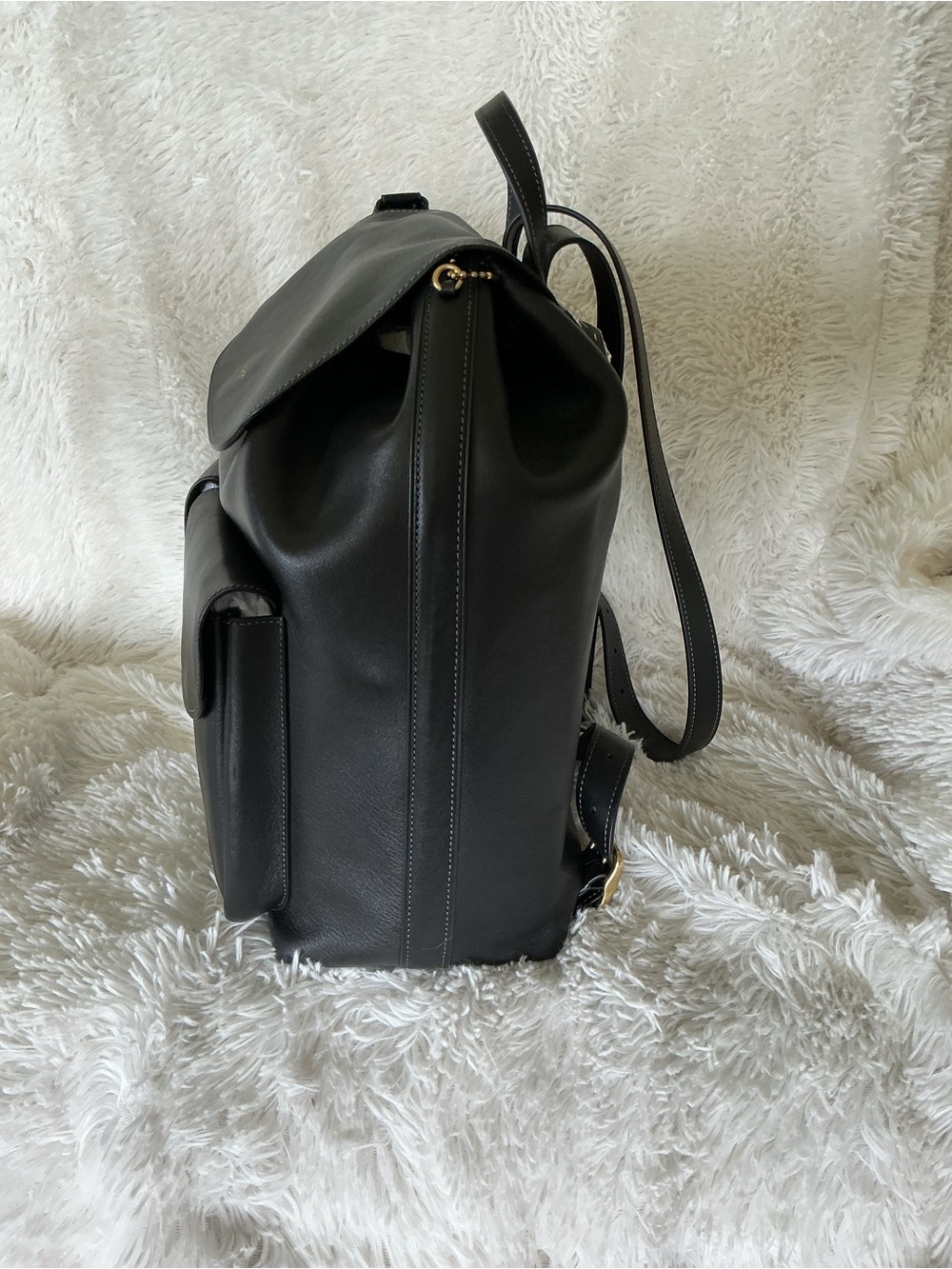 Coach Crosby Black Leather Backpack with Dual Front Pockets and Gold Logo - Picture 5 of 7